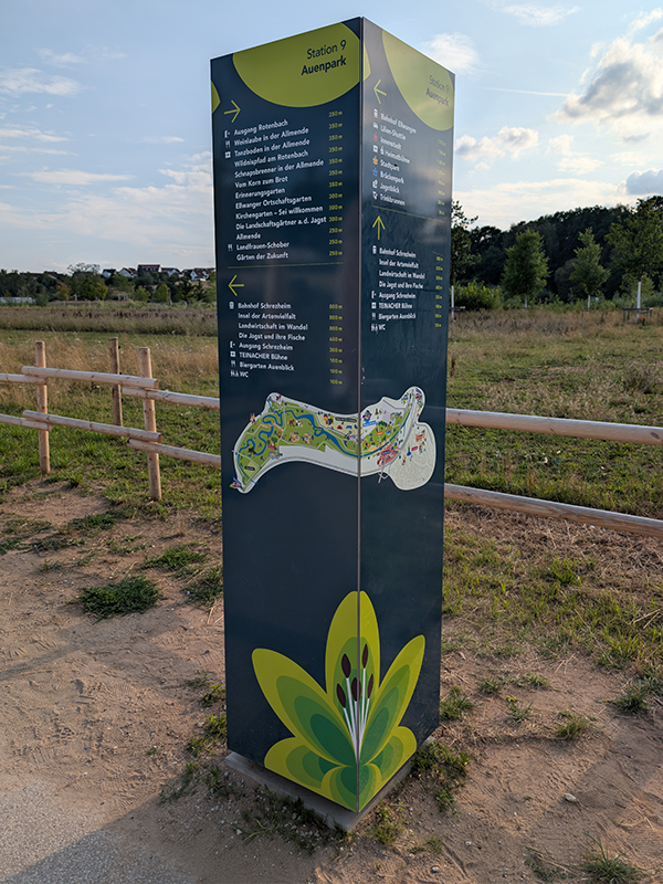 Informationssäule auf der LGS